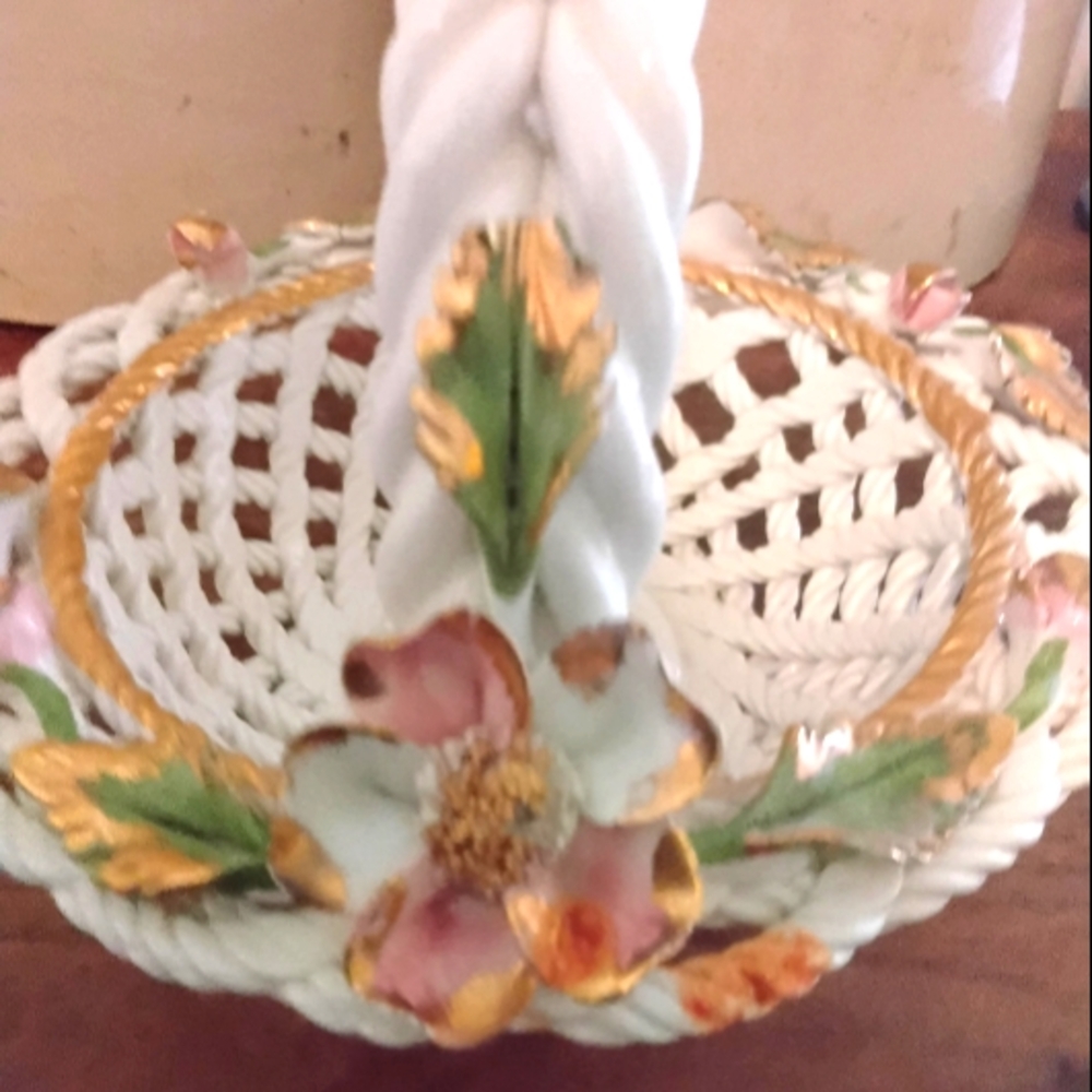 Porcelain Basket